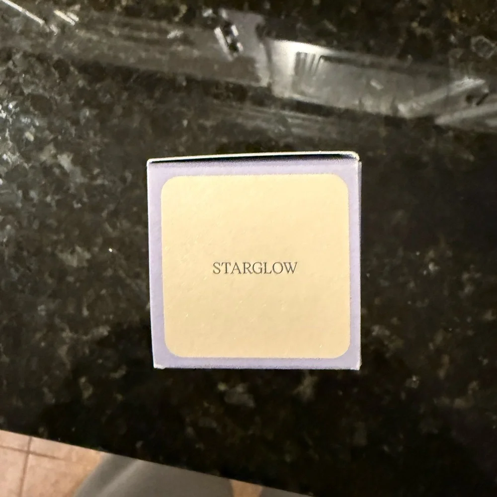 NWT‼️GLOWY SUPER GEL
MULTIPURPOSE ILLUMINATOR - Picture 3 of 3